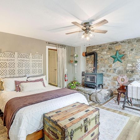 Charming Getaway Less Than 1 Mi To Downtown Lambertville! ภายนอก รูปภาพ